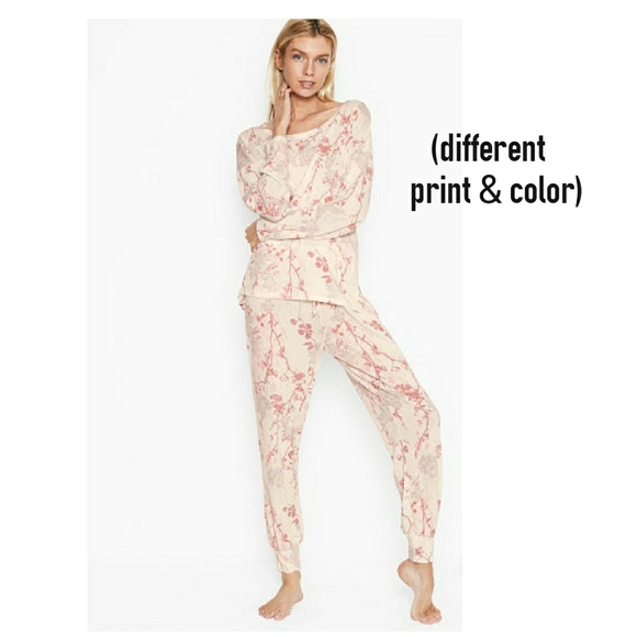 NEW VICTORIA'S SECRET WOMENS FLORAL COZY JOGGER PAJAMA SET - Picture 3 of 10